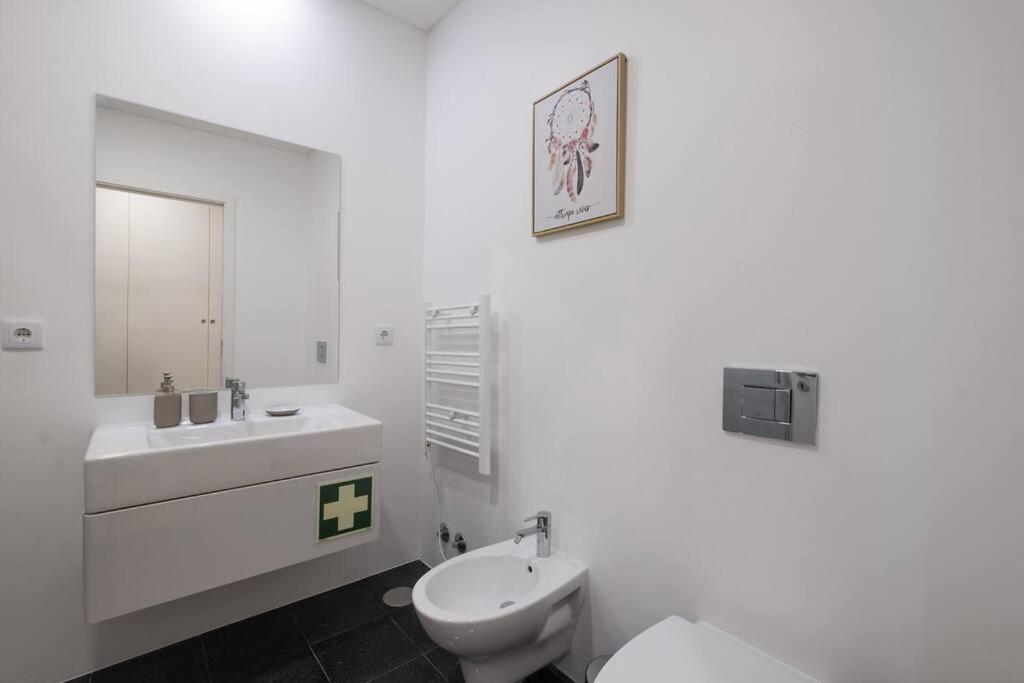 Vila Nova Suite Apt ポンタ・デルガダ エクステリア 写真