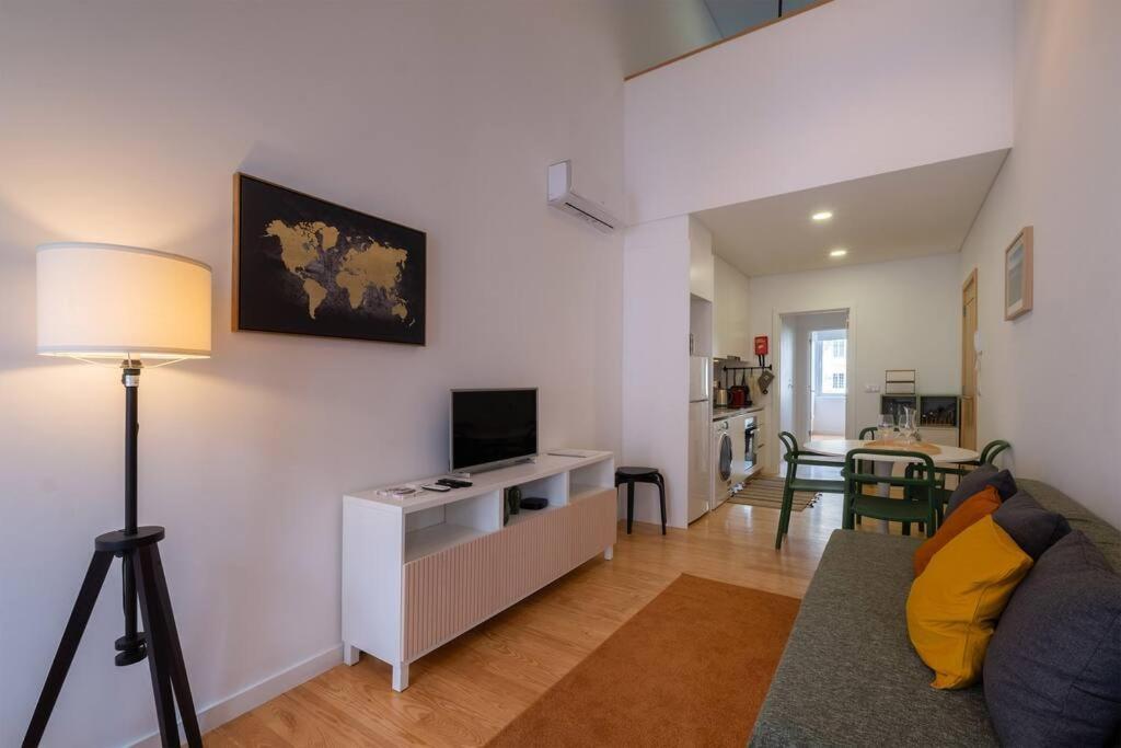 Vila Nova Suite Apt ポンタ・デルガダ エクステリア 写真